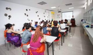 学美发到哪个学校好